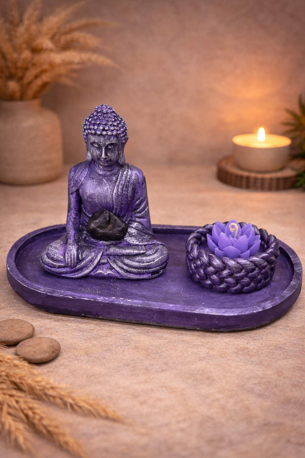 Set Buda Violeta con Flor de Loto y Piedra Energética ( 22 CM )