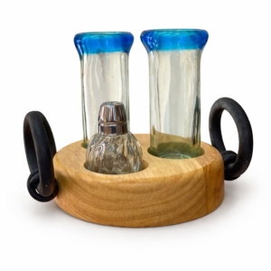 Set Tequilero Artesanal en Base de Madera ( 13 X 12 CM )